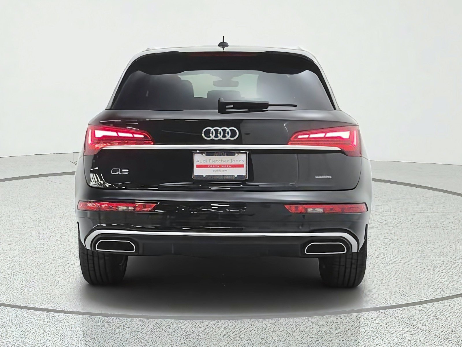 Used 2023 Audi Q5 2.0T Premium w/ Convenience Package AWD/4WD image 6