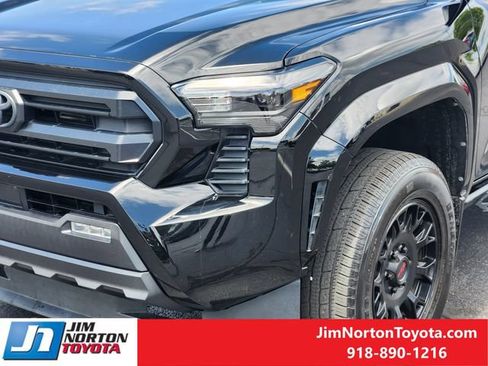 Used 2024 Toyota Tacoma SR5 RWD image 11