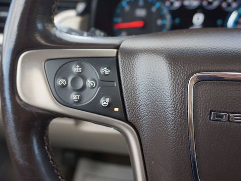 Used 2019 GMC Yukon XL Denali w/ Denali Ultimate Package image 38