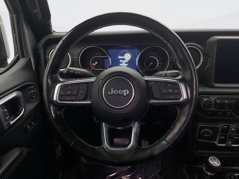 Used 2021 Jeep Gladiator Overland w/ Popular Equipment Package image 12