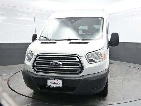 Used 2016 Ford Transit 150 XLT RWD image 2