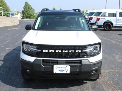 New 2025 Ford Bronco Sport Outer Banks w/ Outer Banks Tech Package+ AWD/4WD image 9