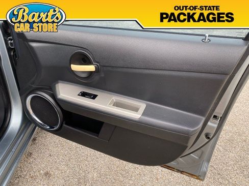 Used 2010 Dodge Avenger Express FWD image 11