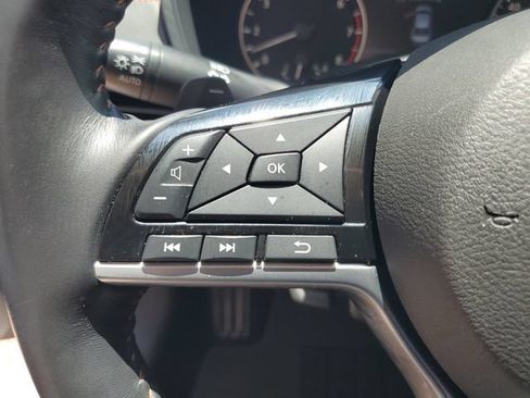 Used 2020 Nissan Altima 2.5 SR w/ Premium Package FWD image 19
