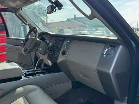 Used 2010 Ford Expedition EL Limited AWD/4WD image 25
