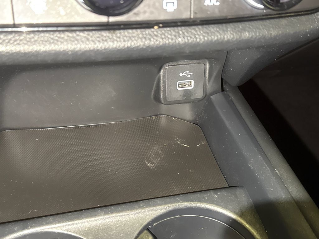 Used 2024 Honda HR-V LX image 24