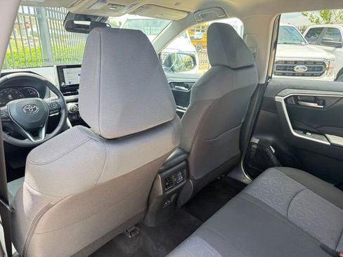 Used 2025 Toyota RAV4 XLE w/ Weather Package FWD image 25