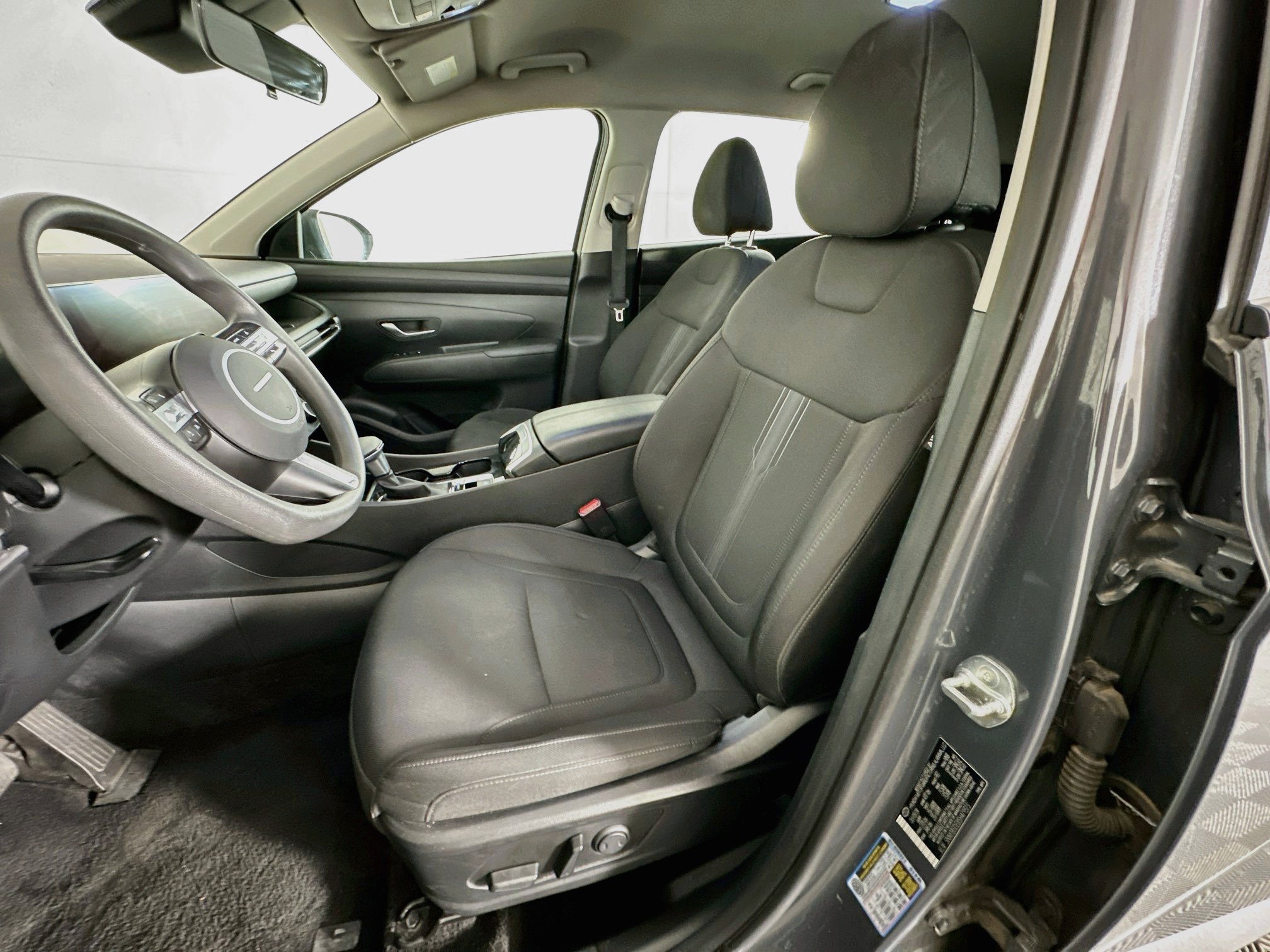 Used 2025 Hyundai Tucson SEL FWD image 13