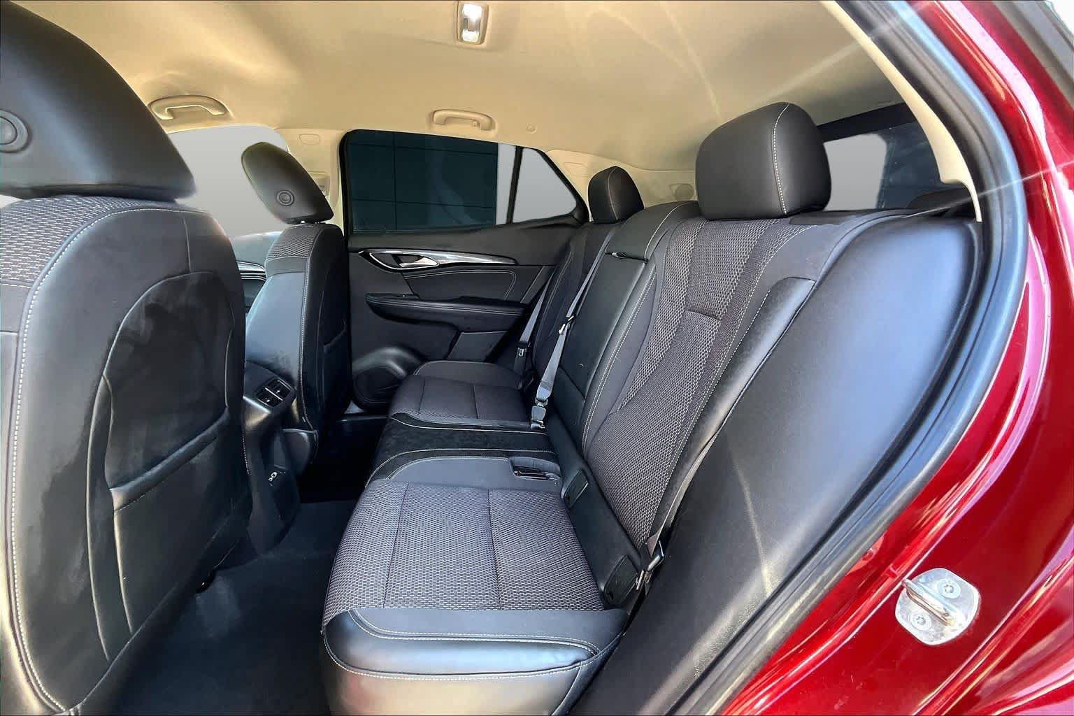 Used 2021 Buick Envision Preferred FWD image 19