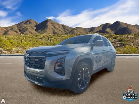 Used 2026 Chevrolet Equinox RS w/ Convenience Package III FWD image 2