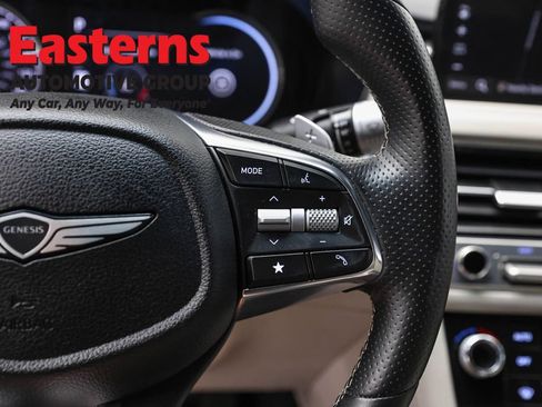 Used 2025 Genesis G70 2.5T RWD image 16