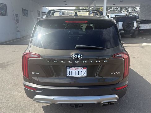 Used 2021 Kia Telluride EX w/ EX Premium Package AWD/4WD image 3