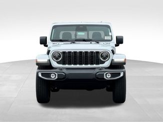 New 2026 Jeep Gladiator Sport AWD/4WD video 2