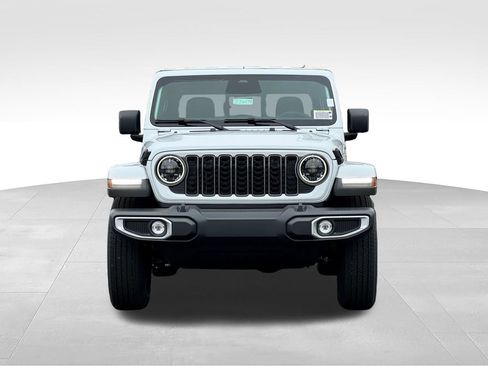 New 2026 Jeep Gladiator Sport AWD/4WD image 2