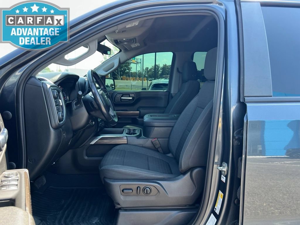 Used 2021 Chevrolet Silverado 1500 RST w/ Bed Protection Package AWD/4WD image 9