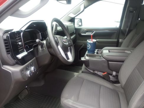 Used 2023 GMC Sierra 1500 SLE AWD/4WD image 8