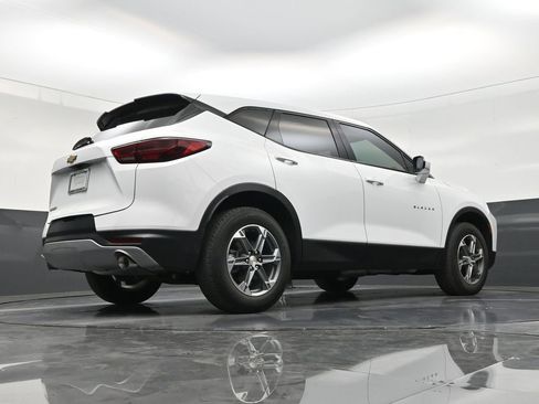 Used 2023 Chevrolet Blazer LT FWD image 24
