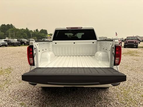 Certified 2024 GMC Sierra 1500 Elevation AWD/4WD image 12