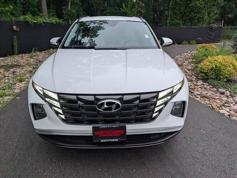 Certified 2023 Hyundai Tucson SEL w/ Convenience Package AWD/4WD image 8