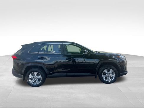 Certified 2025 Toyota RAV4 XLE w/ Convenience Package AWD/4WD image 8