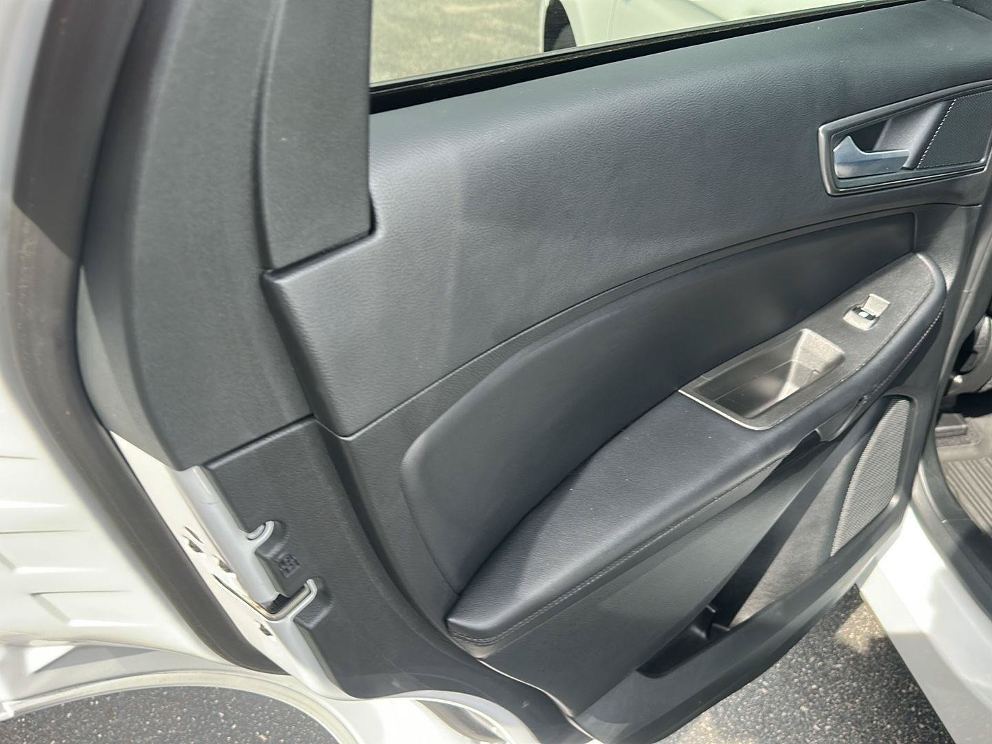 Used 2024 Ford Edge SE AWD/4WD image 16