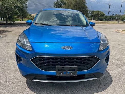 Used 2020 Ford Escape SE image 7