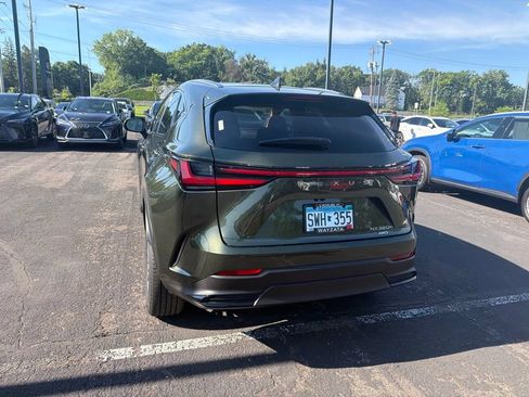 Used 2025 Lexus NX 350h AWD w/ Premium Package image 27