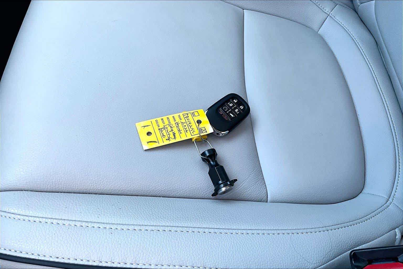 Used 2026 Honda Odyssey Touring image 14