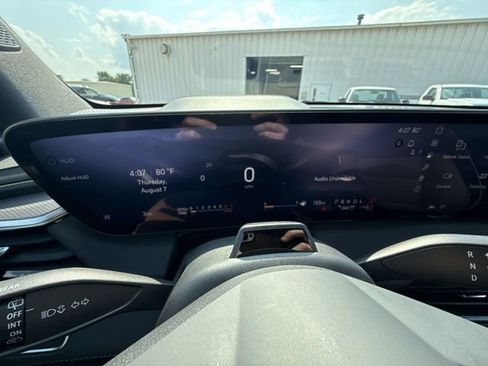 New 2026 Buick Enclave Sport Touring w/ Super Cruise Package image 44