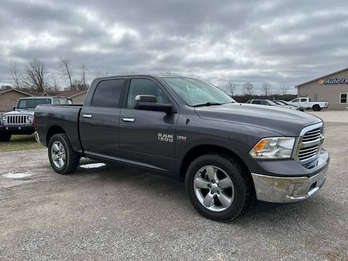 Used 2017 RAM 1500 Big Horn image 3