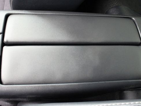 Used 2023 Toyota GR86 Premium image 59