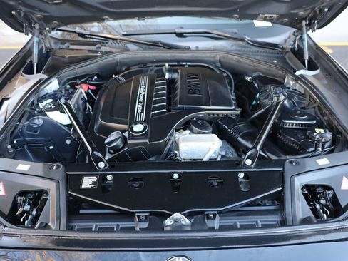 Used 2015 BMW 535i xDrive Sedan image 10