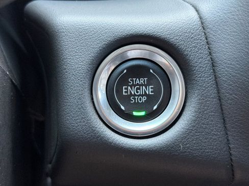 Used 2024 Chevrolet Tahoe LT AWD/4WD image 26