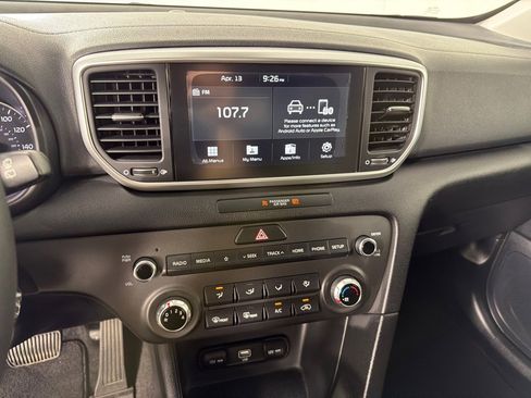 Used 2021 Kia Sportage LX image 16
