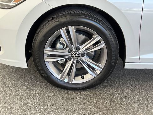 Used 2022 Volkswagen Jetta SE FWD image 27