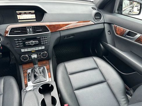 Used 2013 Mercedes-Benz C 300 4MATIC Sedan image 13