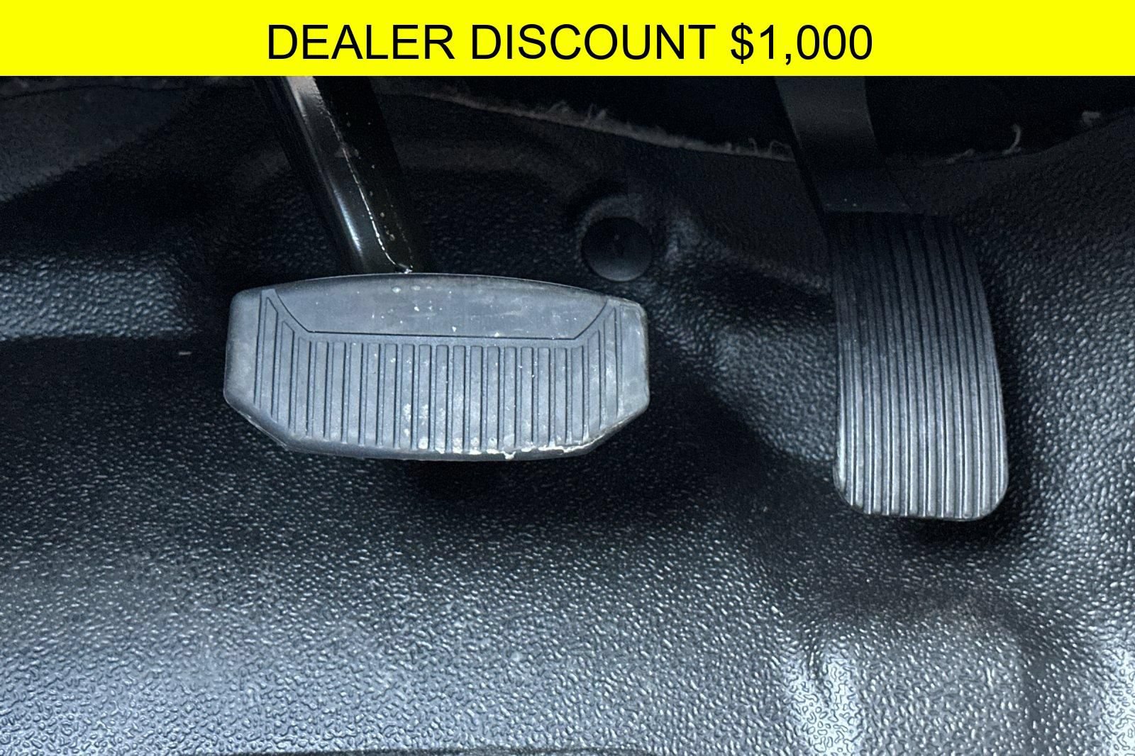 New 2024 Ford F550 2WD Regular Cab Super Duty image 25