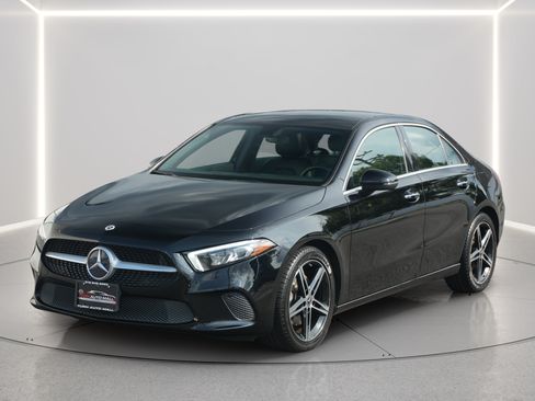 Used 2021 Mercedes-Benz A 220 4MATIC w/ Premium Package image 1