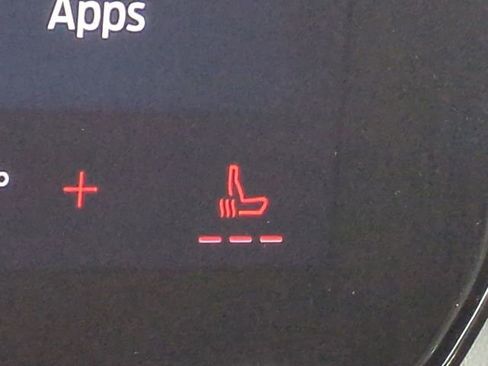 Used 2024 Ford Mustang Premium image 21