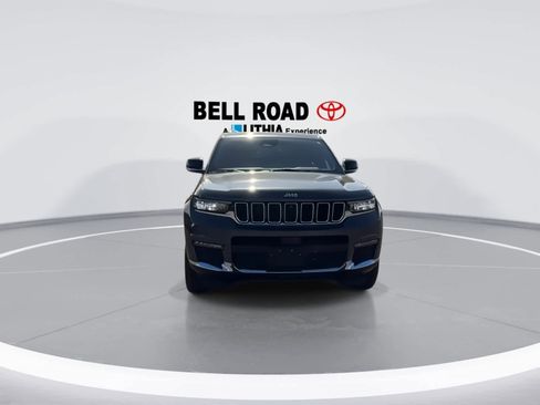 Used 2024 Jeep Grand Cherokee L Limited w/ Luxury Tech Group II image 3