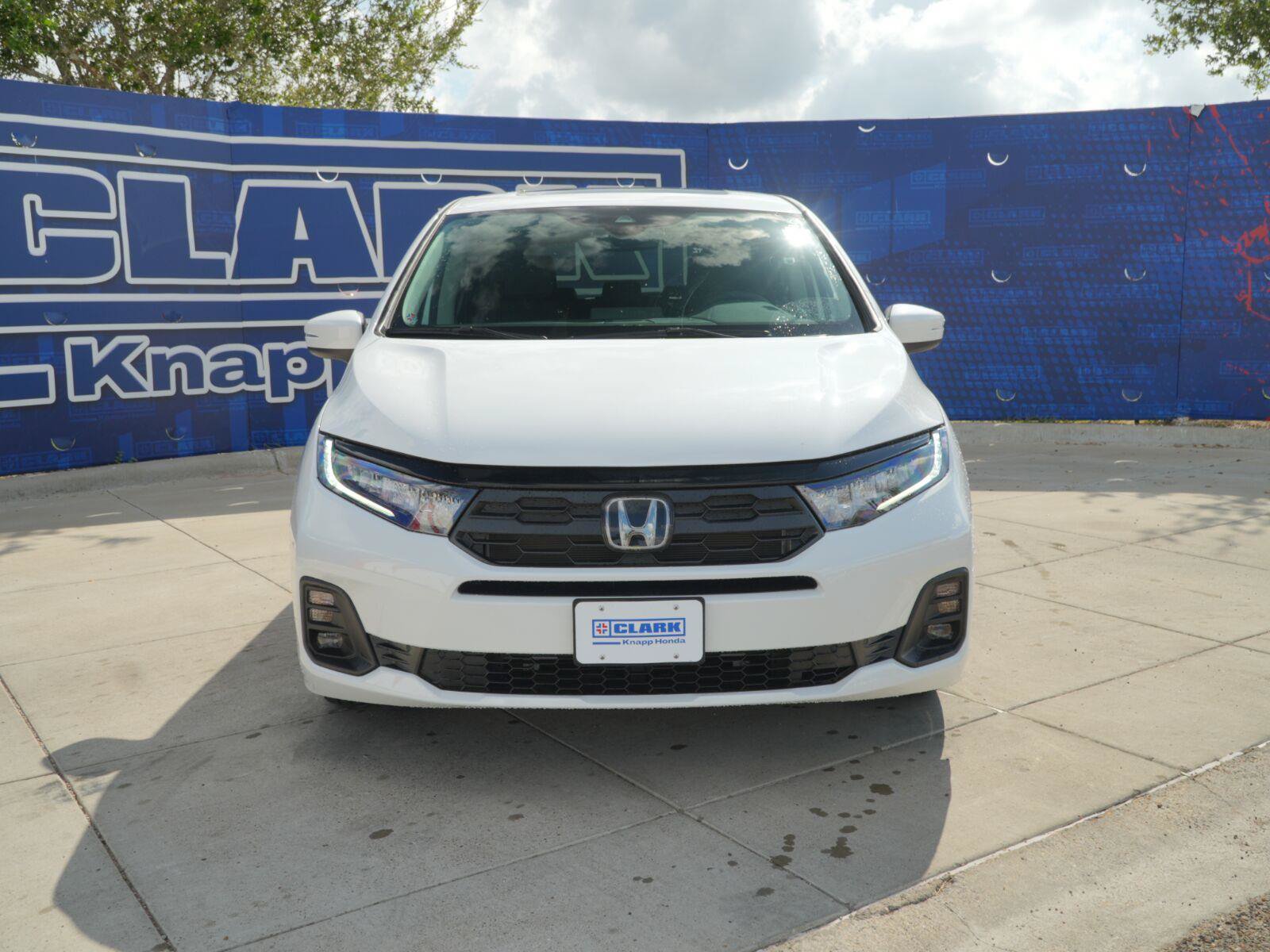 New 2027 Honda Odyssey EX-L image 3