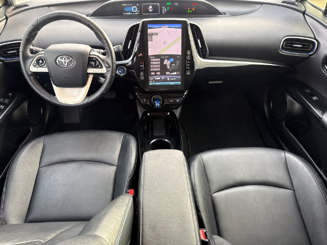 Used 2018 Toyota Prius Four Touring FWD image 10