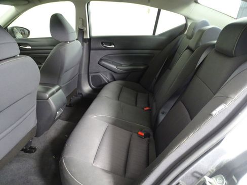 Used 2020 Nissan Altima 2.5 S image 11