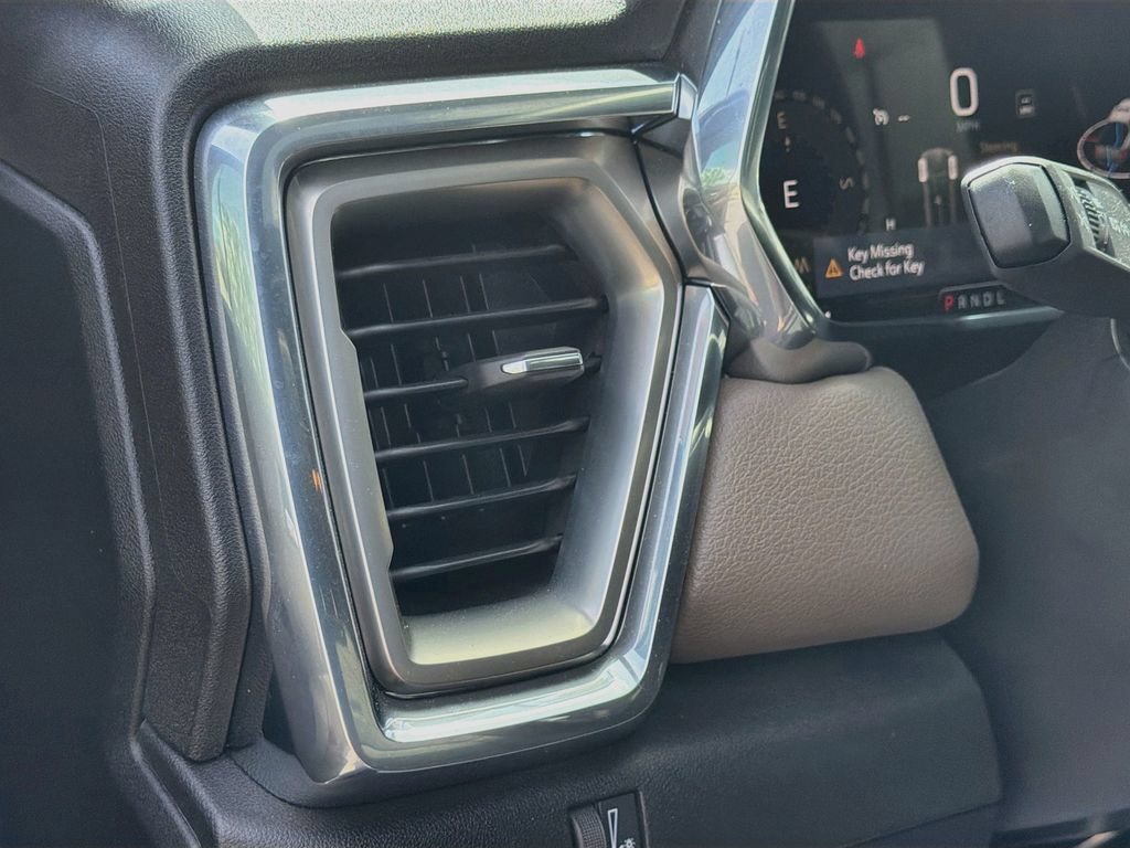 Used 2025 GMC Canyon Denali AWD/4WD image 10