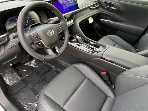 New 2026 Toyota Crown Limited image 19