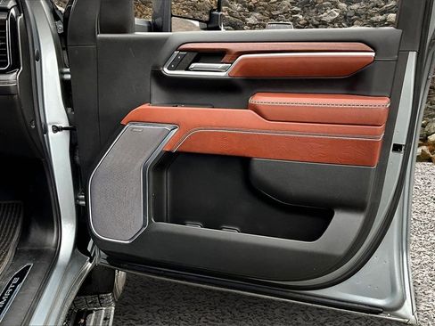 Used 2024 GMC Sierra 2500 Denali Ultimate image 21