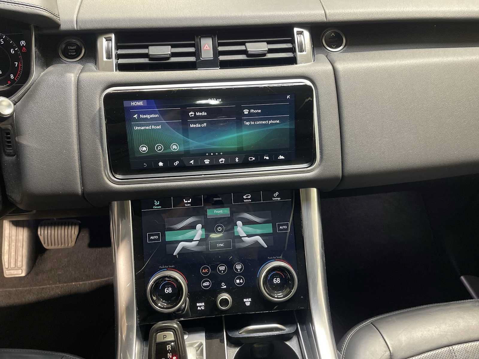 Used 2019 Land Rover Range Rover Sport HSE AWD/4WD image 16