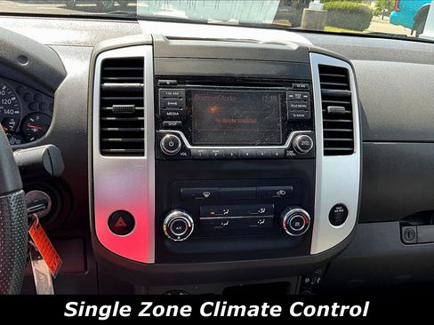 Used 2017 Nissan Frontier SV AWD/4WD image 5