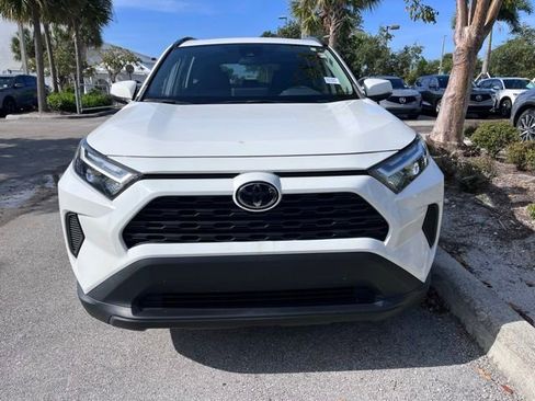 Used 2023 Toyota RAV4 XLE w/ Convenience Package FWD image 2