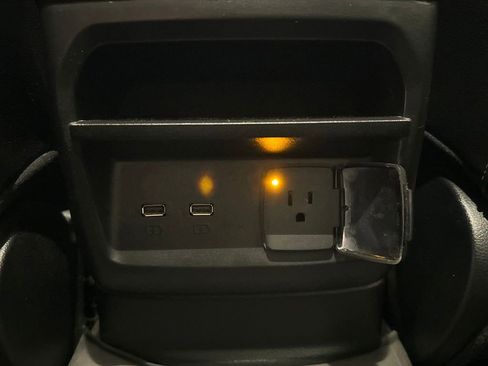 Used 2021 Ford Ranger Lariat w/ Tremor Off-Road Package image 35